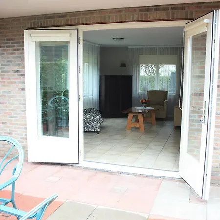 Holiday home Het Roodborstje Otterlo