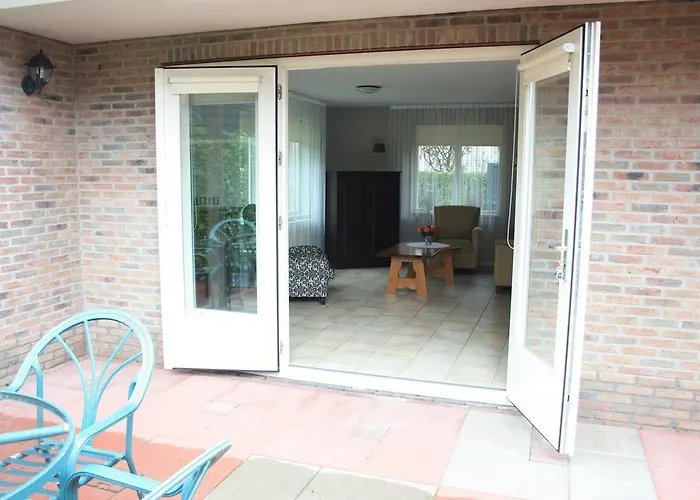 Holiday home Het Roodborstje Otterlo